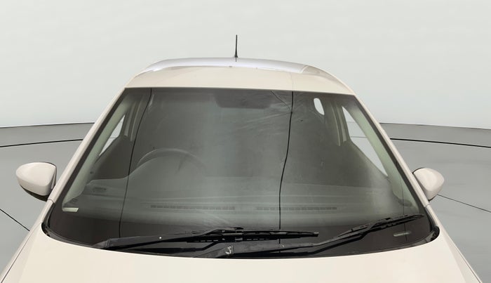 2020 Volkswagen Polo TRENDLINE 1.0L, Petrol, Manual, 66,518 km, Front Windshield