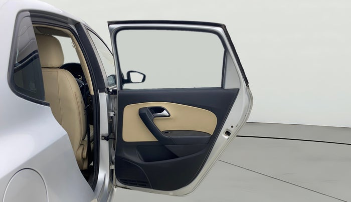 2016 Volkswagen Polo HIGHLINE1.2L, Petrol, Manual, 59,902 km, RHS Rear Door