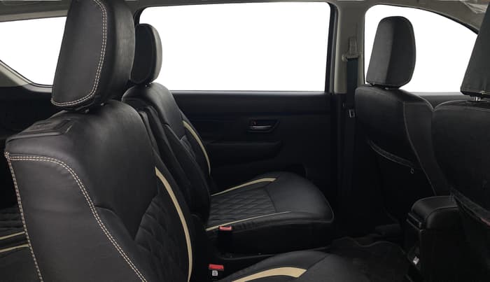 2022 Maruti XL6 ZETA MT, Petrol, Manual, 42,603 km, Right Side Rear Door Cabin