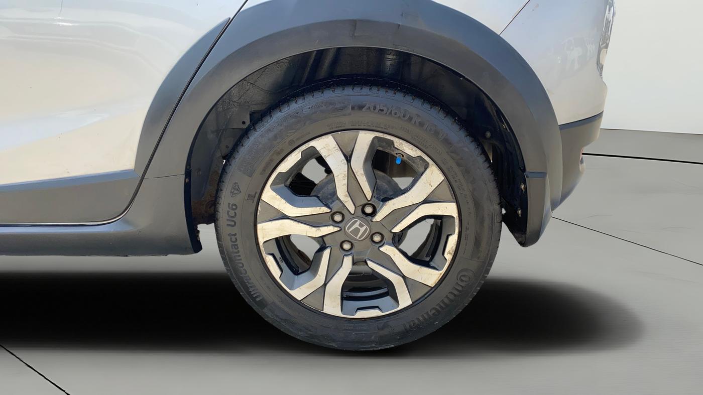 2018 Honda WR-V 1.5L I-DTEC VX MT, Diesel, Manual, 70,588 km, Left Rear Wheel