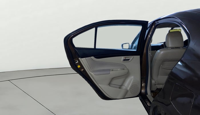 2017 Maruti Ciaz ALPHA DIESEL 1.3, Diesel, Manual, 1,39,590 km, LHS Rear Door