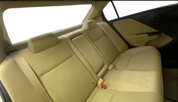 2021 Honda City 1.5L I-VTEC SV, Petrol, Manual, 17,187 km, Right Side Rear Door Cabin