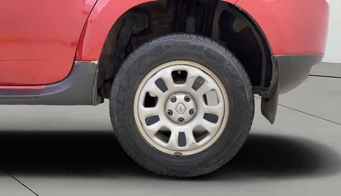 2014 Renault Duster RXL PETROL, Petrol, Manual, 41,936 km, Left Rear Wheel