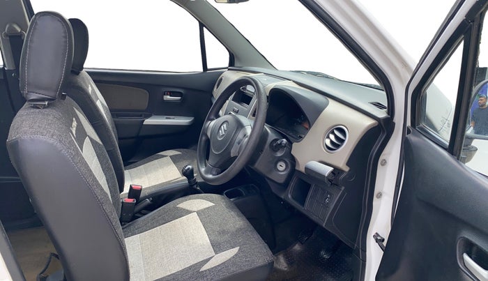 2014 Maruti Wagon R 1.0 LXI, Petrol, Manual, 80,116 km, Right Side Front Door Cabin