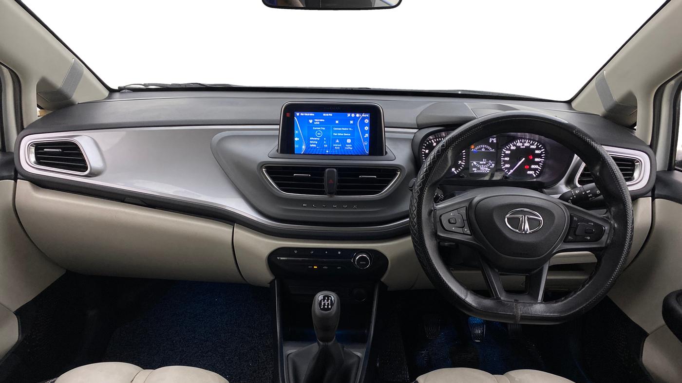 2022 Tata ALTROZ XT PETROL, CNG, Manual, 79,349 km, Dashboard
