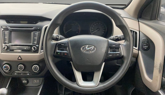 2016 Hyundai Creta S 1.4 DIESEL, Diesel, Manual, 1,08,145 km, Steering Wheel Close Up