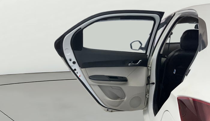 2023 Tata Tiago XZ PLUS CNG, CNG, Manual, 34,587 km, LHS Rear Door