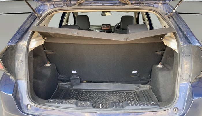 2023 Tata ALTROZ XZ + SUNROOF, Petrol, Manual, 37,220 km, Boot Open Zoomed View