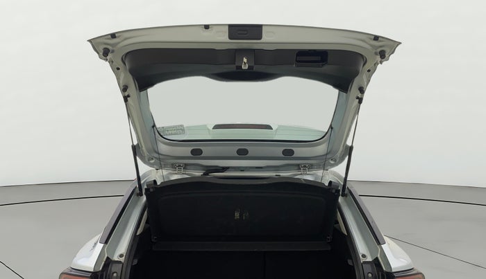 2024 Toyota Urban Cruiser Taisor S Plus 1.2 Petrol MT, Petrol, Manual, 17,564 km, Boot Door Open