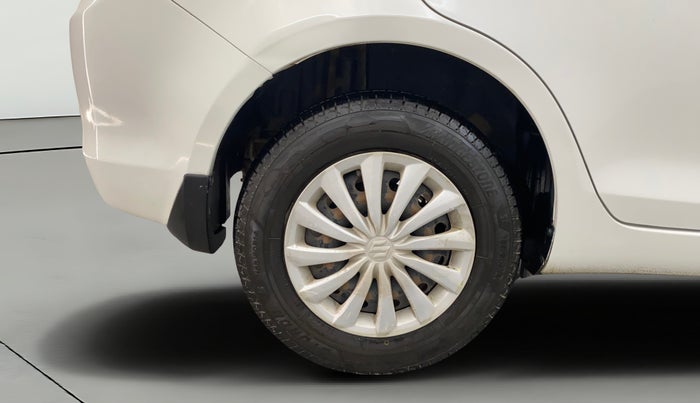 2017 Maruti Swift Dzire VXI, Petrol, Manual, 59,681 km, Right Rear Wheel