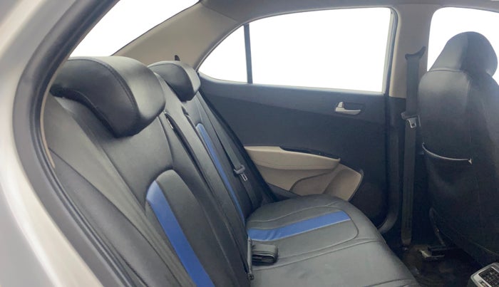 2015 Hyundai Xcent S 1.2, Petrol, Manual, 96,630 km, Right Side Rear Door Cabin