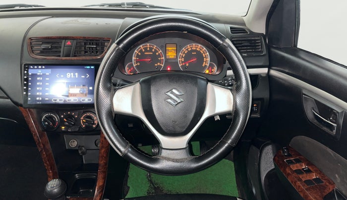 2014 Maruti Swift VXI, Petrol, Manual, 90,243 km, Steering Wheel Close Up