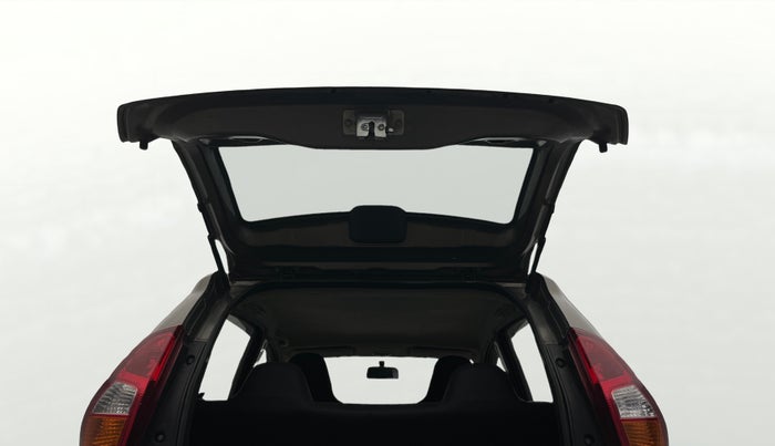 2017 Datsun Redi Go T (O), Petrol, Manual, 42,661 km, Boot Door Open