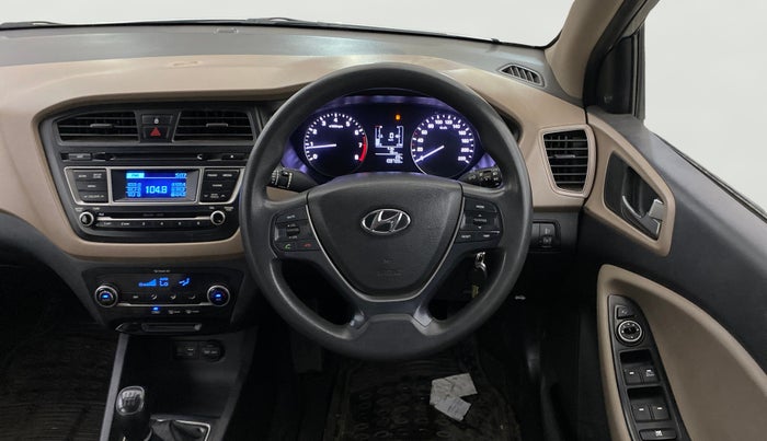 2015 Hyundai Elite i20 SPORTZ 1.2, Petrol, Manual, 1,08,739 km, Steering Wheel Close Up