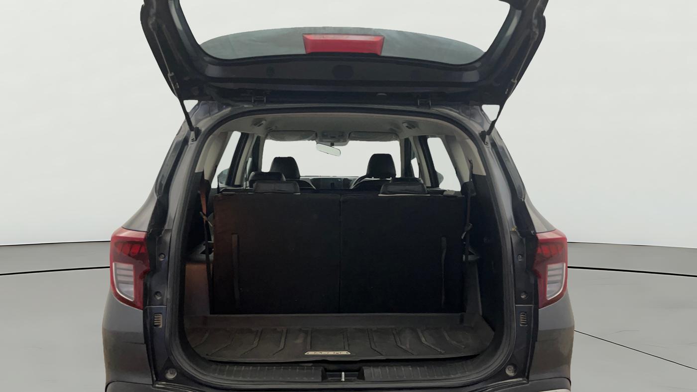 2023 KIA CARENS PRESTIGE 1.5 PETROL 7 STR, Petrol, Manual, 37,700 km, Boot Open Zoomed View