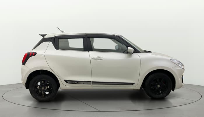 2019 Maruti Swift VXI, Petrol, Manual, 1,15,082 km, Right Side View