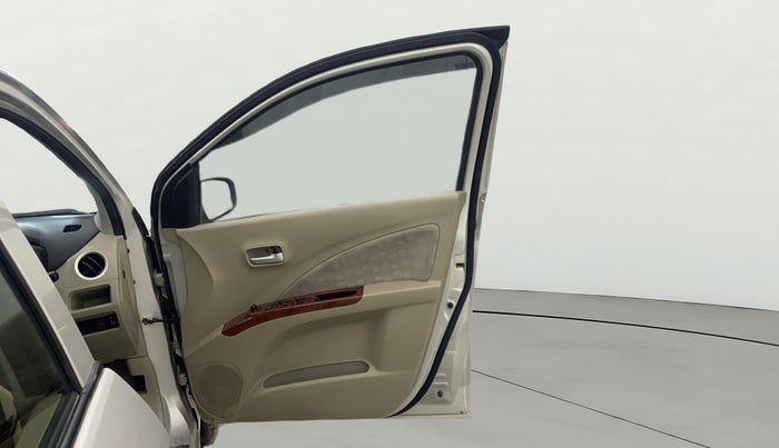 2017 Maruti Celerio ZXI AMT (O), Petrol, Automatic, 40,657 km, RHS Front Door