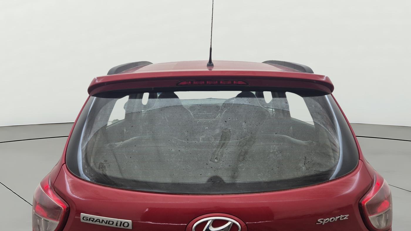 2018 Hyundai Grand i10 SPORTZ AT 1.2 KAPPA VTVT, Petrol, Automatic, 40,843 km, Rear Windshield