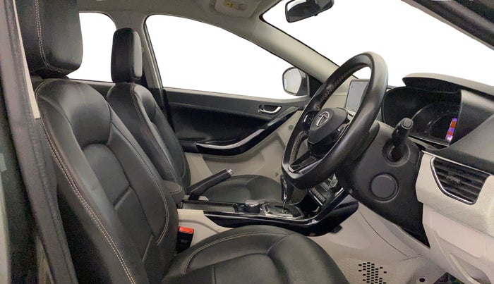 2023 Tata NEXON XZA PLUS DIESEL, Diesel, Automatic, 31,990 km, Right Side Front Door Cabin