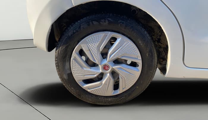 2018 Maruti Celerio VXI, CNG, Manual, 72,758 km, Right Rear Wheel