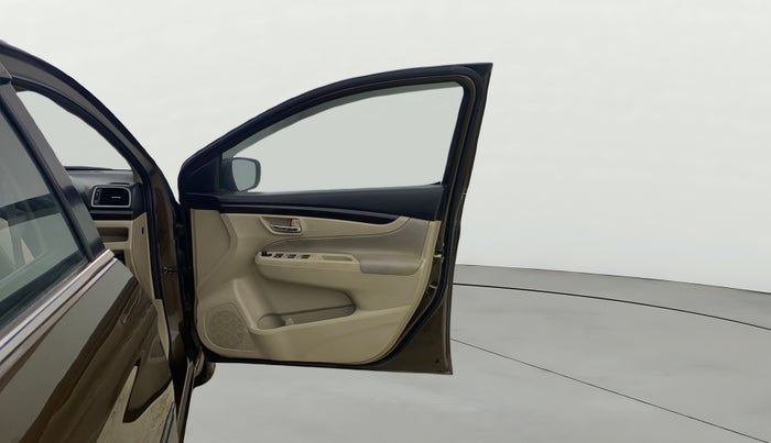 2017 Maruti Ciaz ALPHA 1.4 PETROL, Petrol, Manual, 53,411 km, RHS Front Door