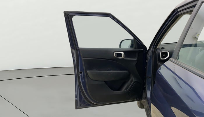 2019 Hyundai VENUE SX 1.0 TURBO, Petrol, Manual, 71,149 km, LHS Front Door