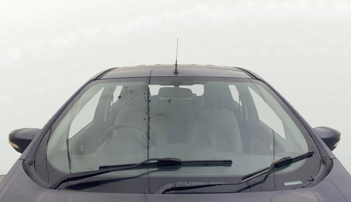 2013 Ford Ecosport TREND 1.5L DIESEL, Diesel, Manual, 1,36,475 km, Front Windshield