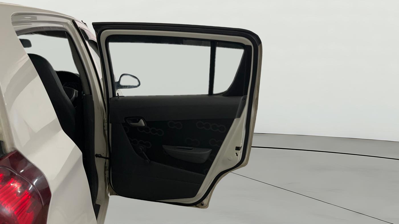 2015 Maruti Alto 800 LXI, Petrol, Manual, 24,402 km, RHS Rear Door