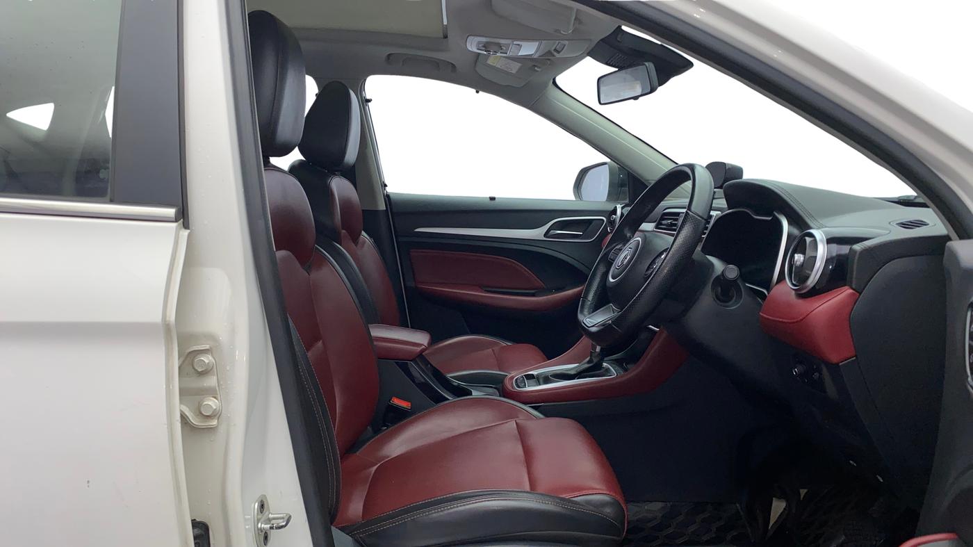 2021 MG ASTOR SAVVY 1.3 TURBO AT S RED, Petrol, Automatic, 75,565 km, Right Side Front Door Cabin
