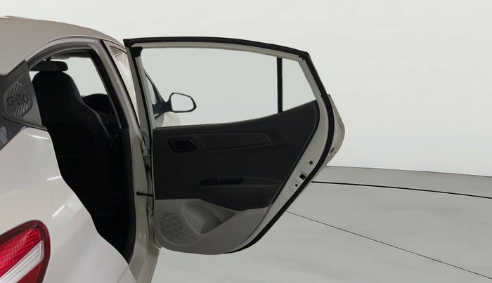 2020 Hyundai GRAND I10 NIOS MAGNA 1.2 KAPPA VTVT, Petrol, Manual, 31,254 km, RHS Rear Door