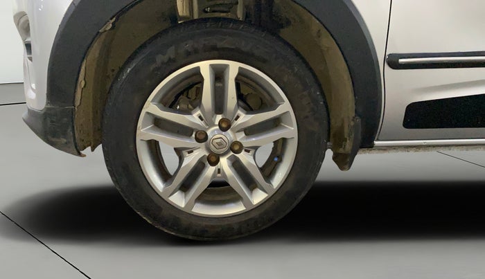 2021 Renault TRIBER RXZ, Petrol, Manual, 33,102 km, Left Front Wheel