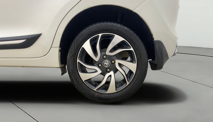 2021 Toyota Glanza G, Petrol, Manual, 37,749 km, Left Rear Wheel