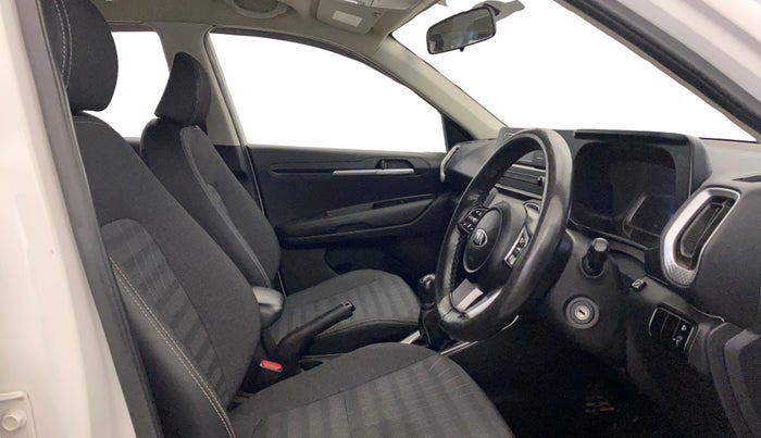 2021 KIA SONET HTK 1.2, Petrol, Manual, 84,915 km, Right Side Front Door Cabin