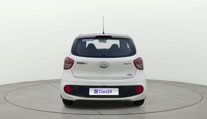 2017 Hyundai Grand i10 SPORTZ 1.2 KAPPA VTVT, Petrol, Manual, 1,27,820 km, Back/Rear