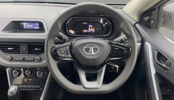2022 Tata NEXON XM SUNROOF PETROL, Petrol, Manual, 16,608 km, Steering Wheel Close Up