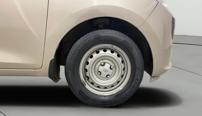 2020 Hyundai NEW SANTRO MAGNA CNG, CNG, Manual, 45,832 km, Right Front Wheel