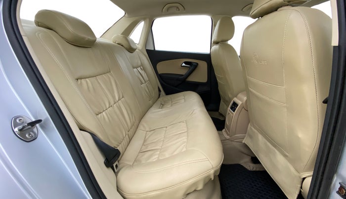 2017 Volkswagen Ameo HIGHLINE1.2L PLUS 16 ALLOY, Petrol, Manual, 70,031 km, Right Side Rear Door Cabin