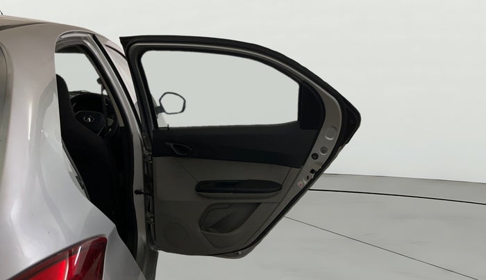 2017 Tata Tiago XT PETROL, Petrol, Manual, 66,624 km, RHS Rear Door