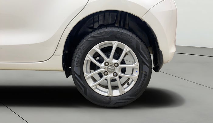 2022 Maruti Swift ZXI AMT, Petrol, Automatic, 17,346 km, Left Rear Wheel