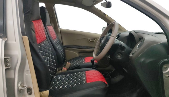 2013 Honda Amaze 1.2L I-VTEC S, Petrol, Manual, 1,22,458 km, Right Side Front Door Cabin