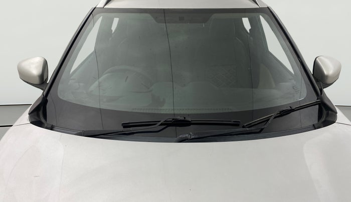 2022 Nissan MAGNITE XE, Petrol, Manual, 41,657 km, Front Windshield