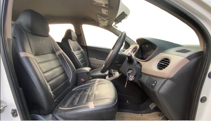 2018 Hyundai Grand i10 MAGNA 1.2 KAPPA VTVT, Petrol, Manual, 67,189 km, Right Side Front Door Cabin