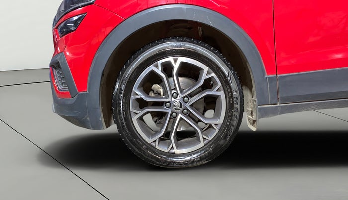 2023 Skoda KUSHAQ STYLE 1.0L TSI AT (6 AIRBAGS), Petrol, Automatic, 15,828 km, Left Front Wheel