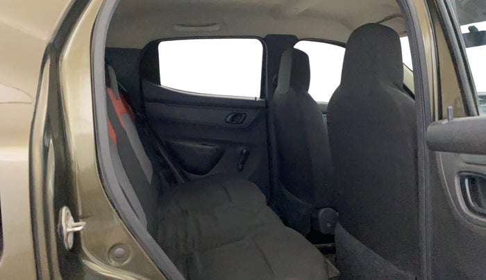 2016 Renault Kwid RXT 1.0, Petrol, Manual, 54,900 km, Right Side Rear Door Cabin