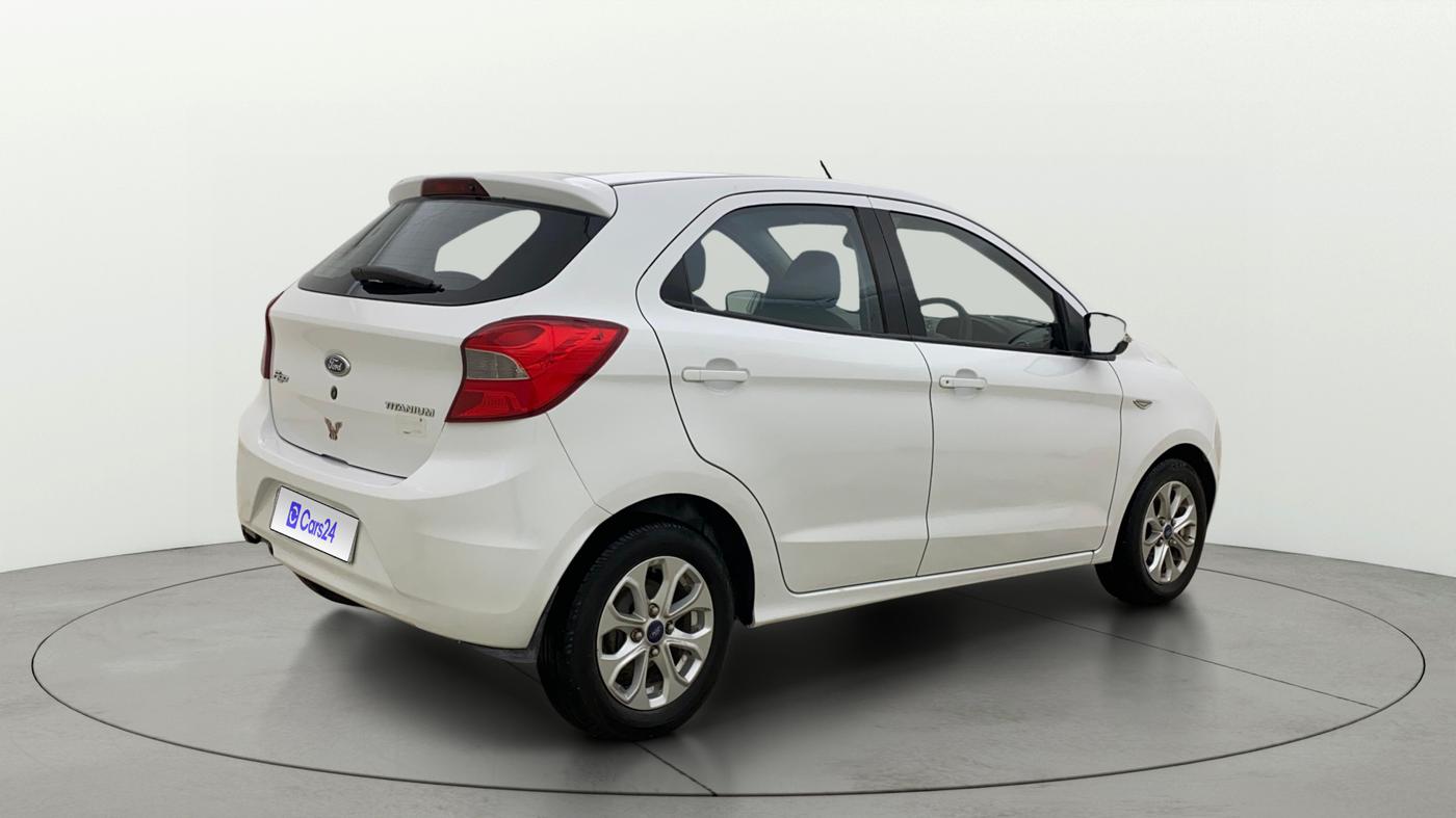 2016 Ford New Figo TITANIUM 1.2 PETROL MT, Petrol, Manual, 1,12,022 km, Right Back Diagonal