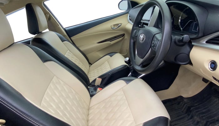 2021 Toyota YARIS G MT, Petrol, Manual, 53,539 km, Right Side Front Door Cabin