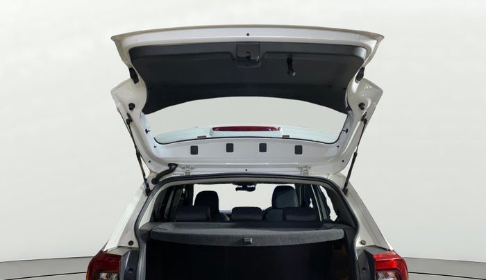 2022 Skoda KUSHAQ STYLE 1.5L TSI DSG, Petrol, Automatic, 50,926 km, Boot Door Open