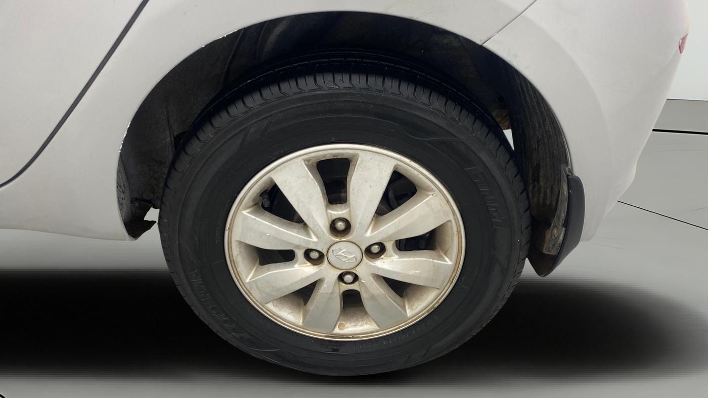2014 Hyundai i20 ASTA 1.4 CRDI, Diesel, Manual, 1,28,408 km, Left Rear Wheel