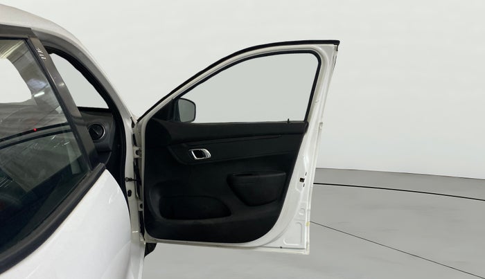 2019 Renault Kwid RXT 1.0 (O), Petrol, Manual, 42,793 km, RHS Front Door