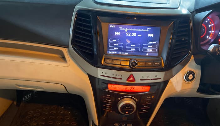 2021 Mahindra XUV300 W8 (O) 1.2 PETROL, Petrol, Manual, 93,983 km, Air Conditioner